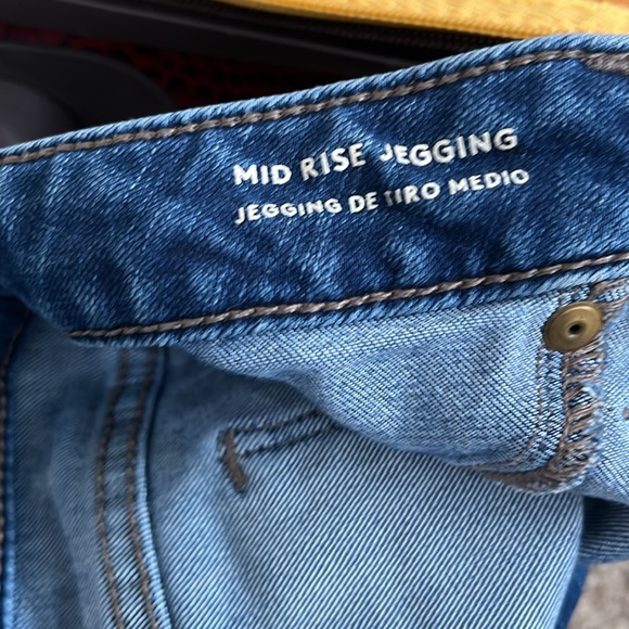 Jeans - Picture 3 of 3